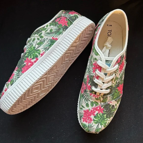 TOMS Women's Floral Sneakers - Green and Pink - Picture 2 of 4